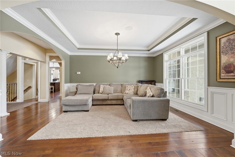 8550 Drummond Drive, Massillon, OH - Photo 5