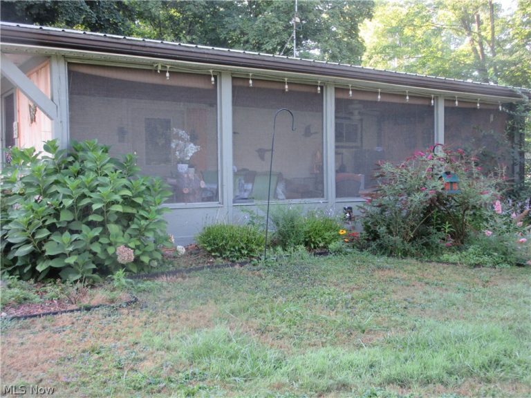 8999 Avon Drive, Linesville, PA - Photo 8