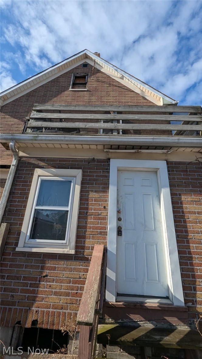 417 Margaret Street, Akron, OH - Photo 2