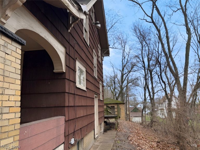 1525 14th Street, Canton, OH - Photo 4