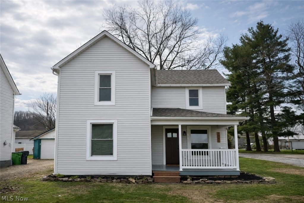 1986 Carolina Street, Dover, OH