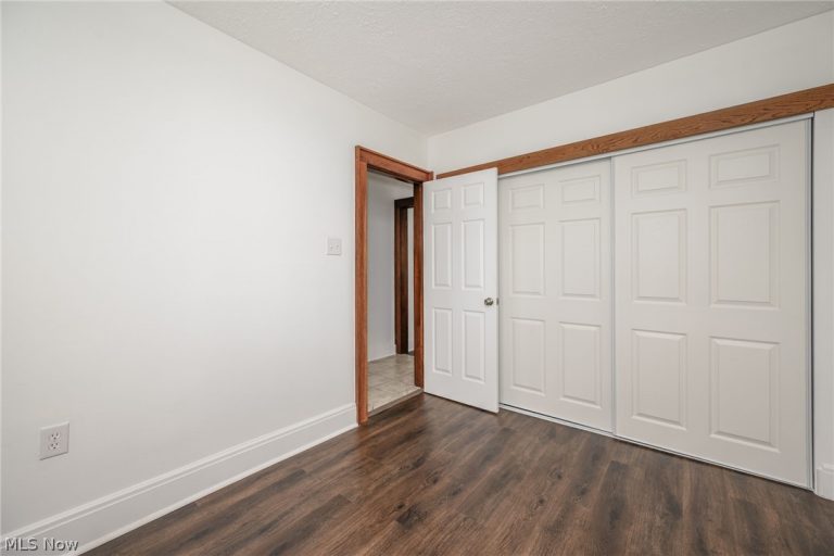 1364 California Avenue, Akron, OH - Photo 6