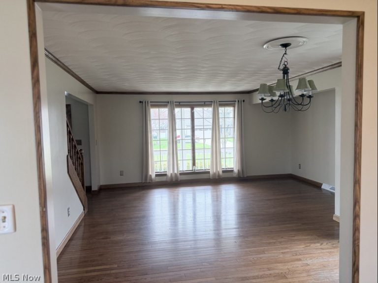 6416 Ridgeview Avenue, Austintown, OH - Photo 8