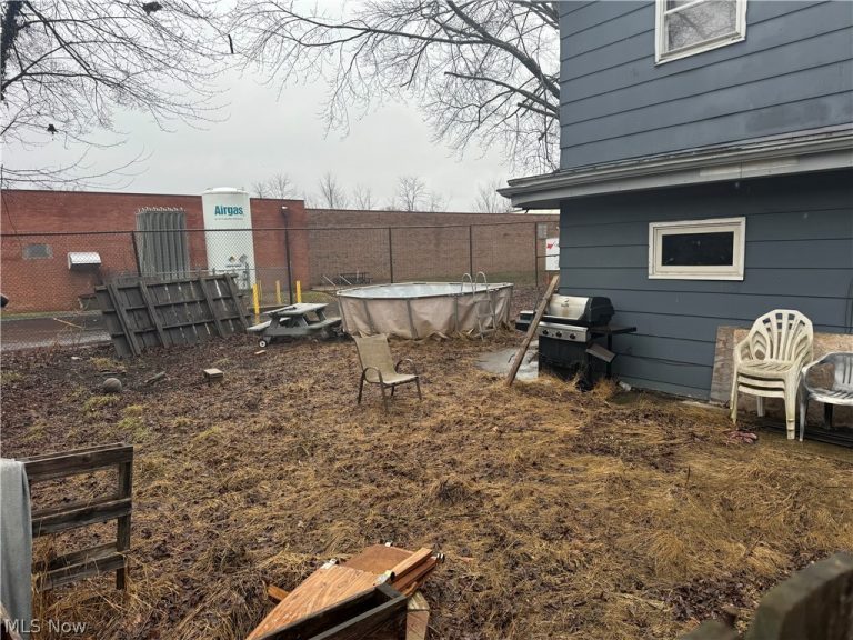 405 Gween Drive, Malvern, OH - Photo 2