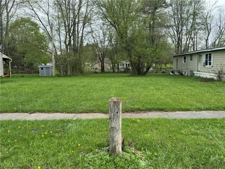159 New London Avenue, New London, OH, 44851
