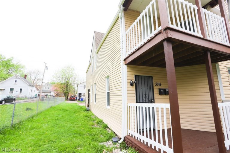 3514 58th Street, Cleveland, OH - Photo 2
