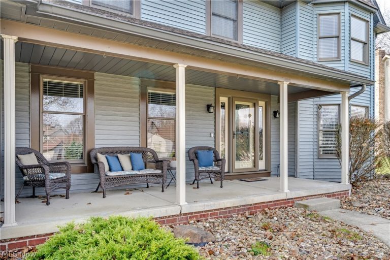 6408 Tara Drive, Poland, OH - Photo 4