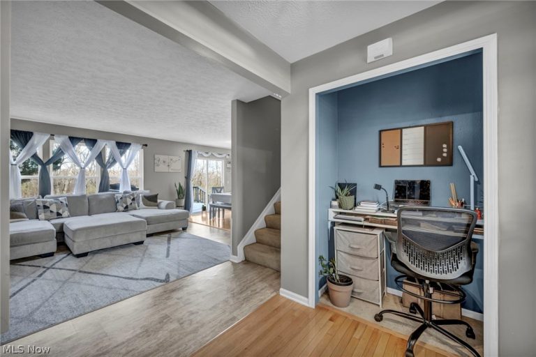 5265 Bringham Drive, Brunswick Hills, OH - Photo 8