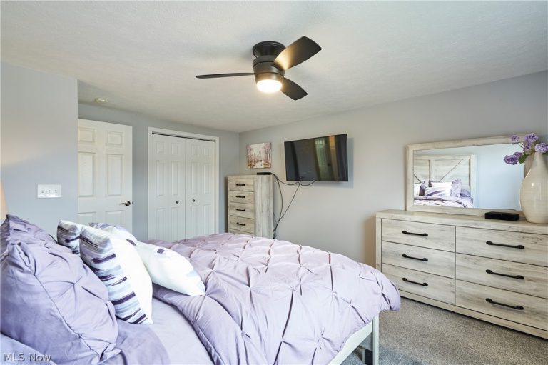 135 Monmouth Court, Mentor, OH - Photo 8