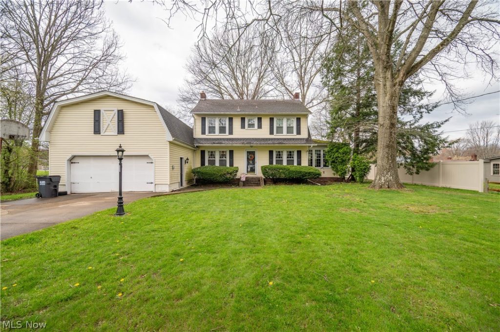 4454 Canfield Road, Canfield, OH