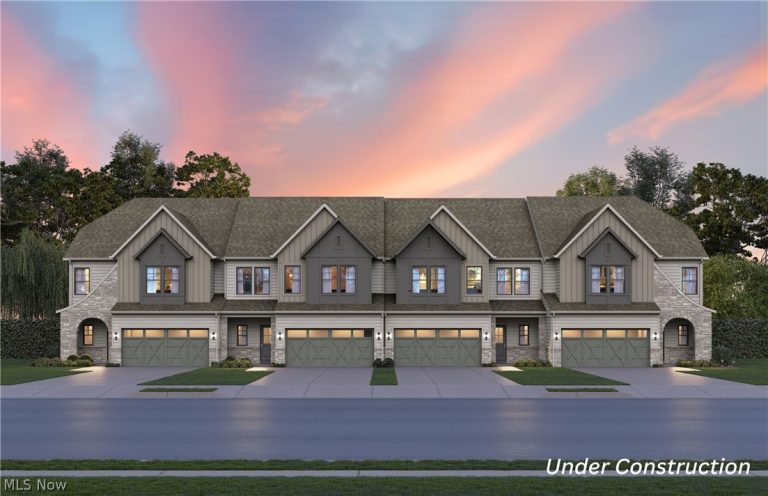 4147 Averi Lane, Orange, OH, 44122