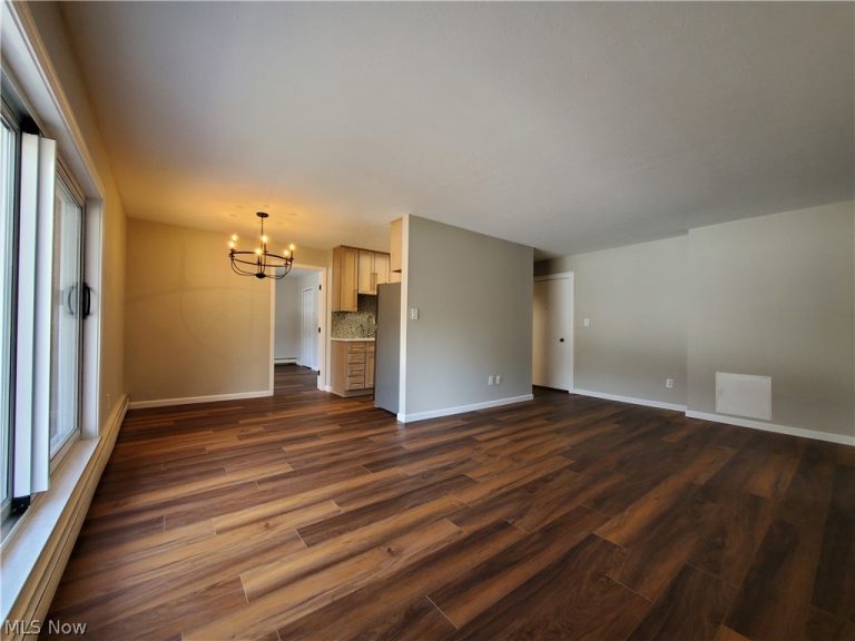 315 Solon Rd #309, Chagrin Falls, OH - Photo 4