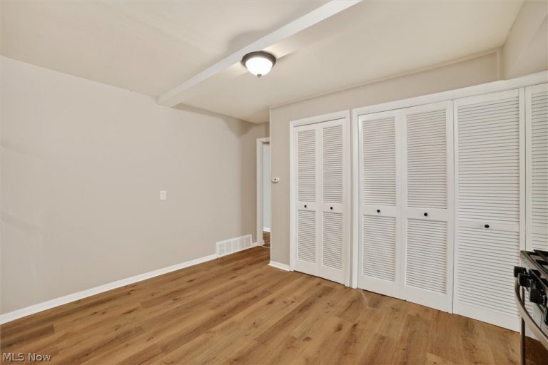 681 258th Street, Euclid, OH - Photo 8