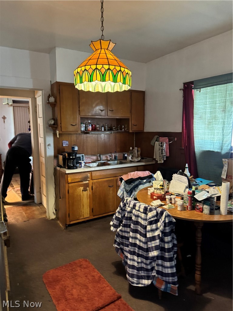 7405 Indiana Avenue, Cleveland, OH - Photo 2