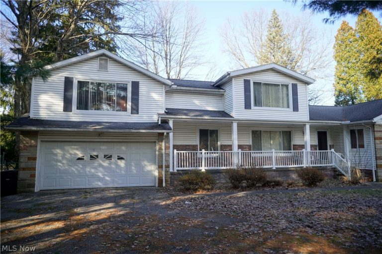 5285 Ridgebury Boulevard, Cleveland, OH - Photo 2