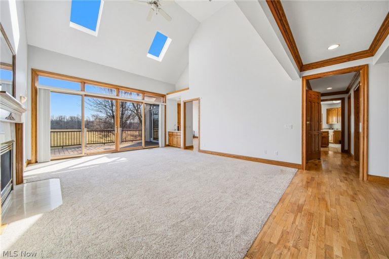 23855 Rim Drive, Columbia Station, OH - Photo 8