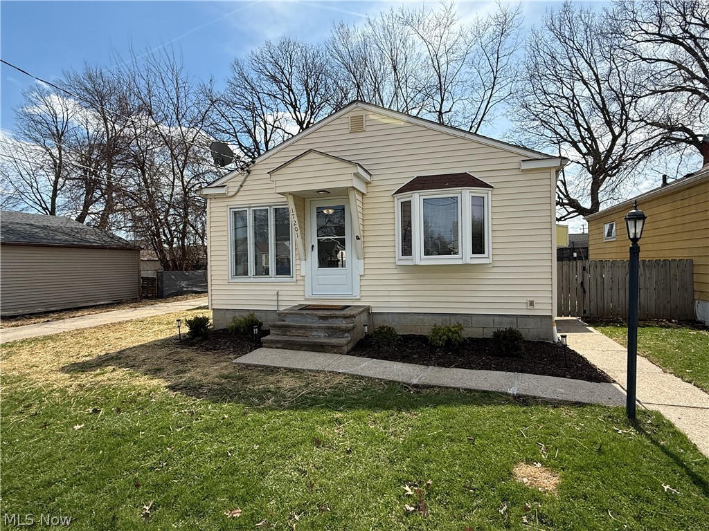 17201 Martha Road, Cleveland, OH