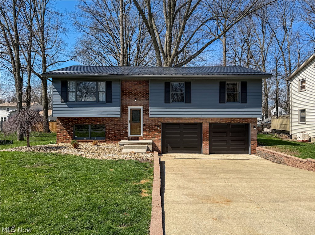165 Winter Lane, Cortland, OH