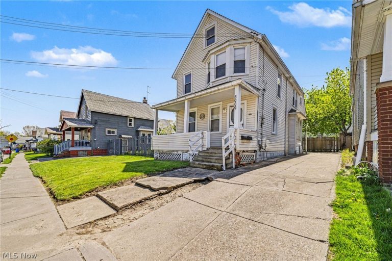 3009 Cypress Avenue, Cleveland, OH - Photo 3