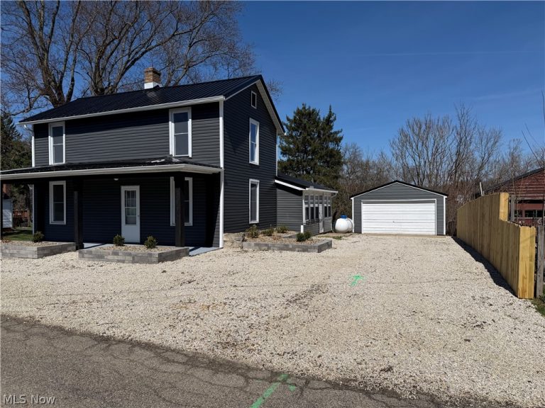 14849 Penford Street, North Lawrence, OH - Photo 2
