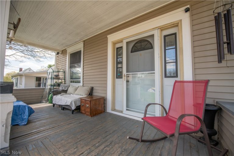 2605 Demington Avenue, Canton, OH - Photo 3