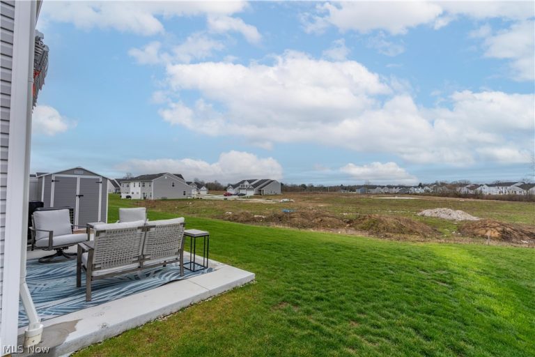 435 Honeycrisp Drive, Louisville, OH - Photo 4