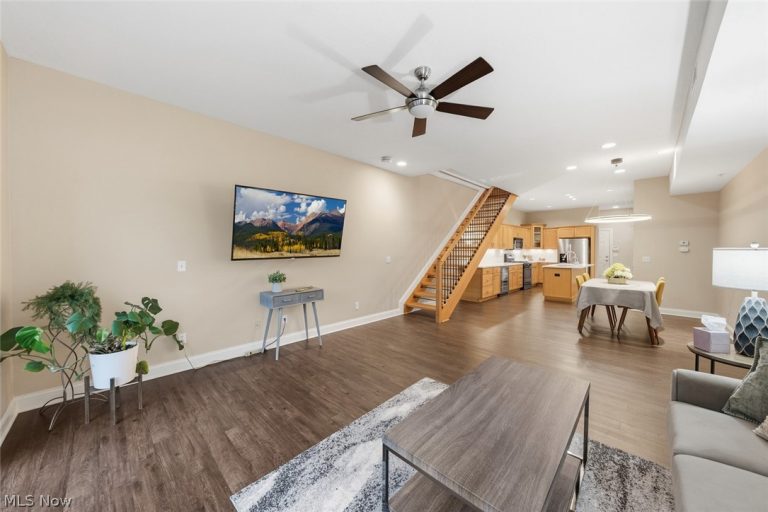 1411 Rosewood Avenue #R-208, Lakewood, OH - Photo 5