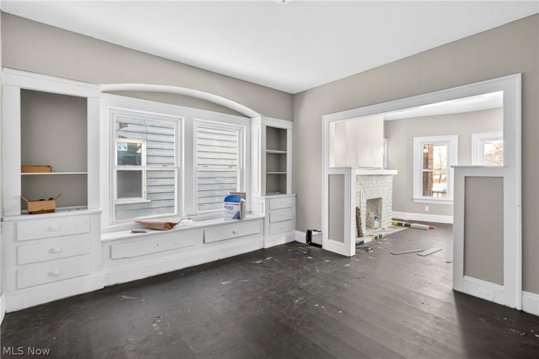 456 149th Street, Cleveland, OH - Photo 8