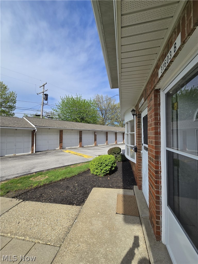31603 Marginal Road #B, Willowick, OH - Photo 5