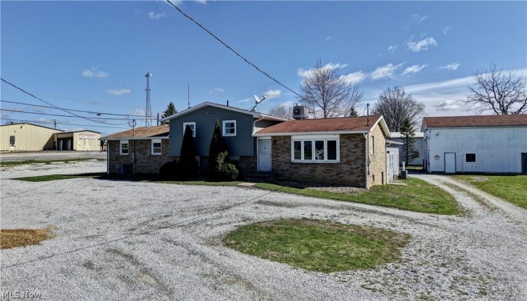 7400 State Route 515, Millersburg, OH - Photo 2