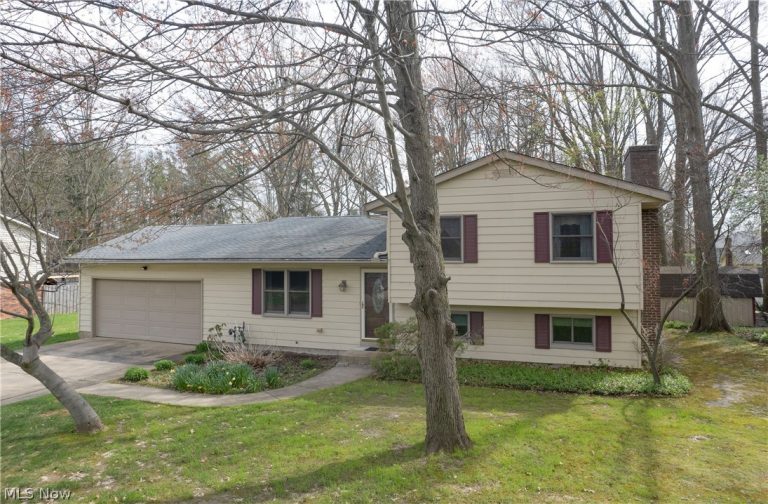 251 Hametown Road, Akron, OH - Photo 3