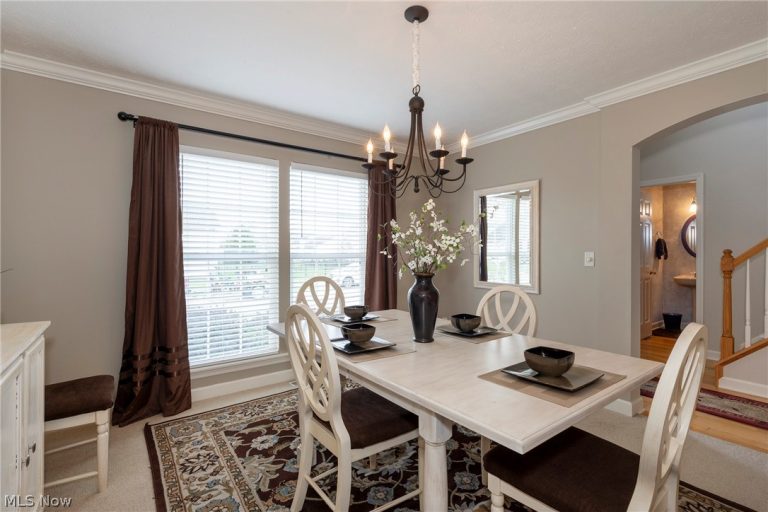 37049 Chaddwyck Lane, North Ridgeville, OH - Photo 3