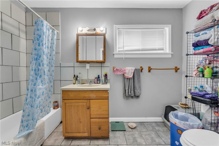 3544 62nd Street, Cleveland, OH - Photo 8