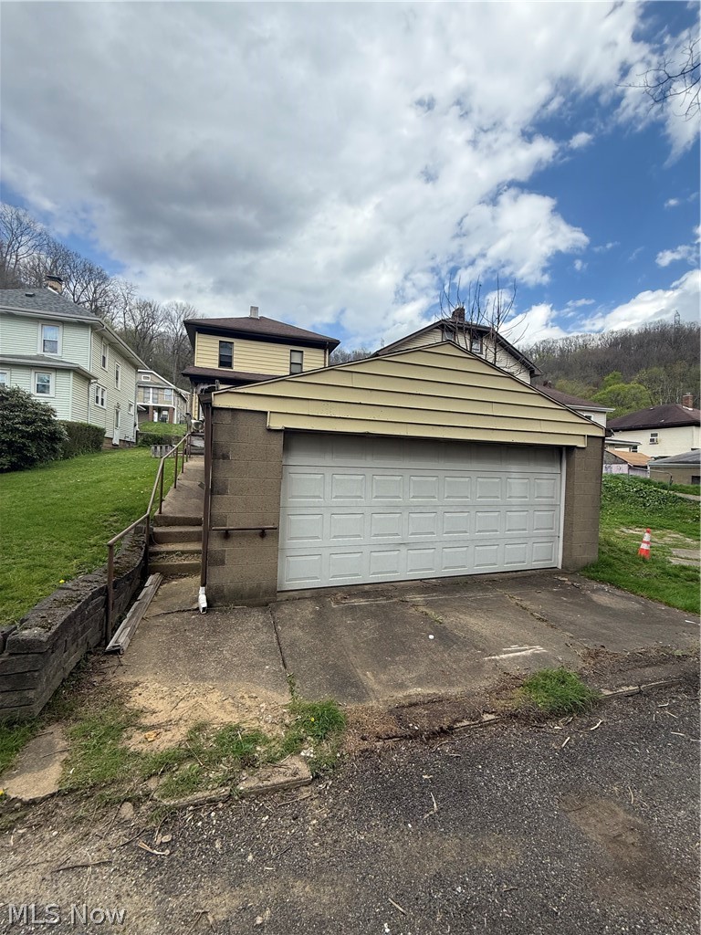 524 Garden Way, Weirton, WV - Photo 4