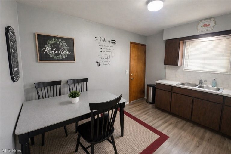 2566 & 2568 Albrecht Avenue, Akron, OH - Photo 5