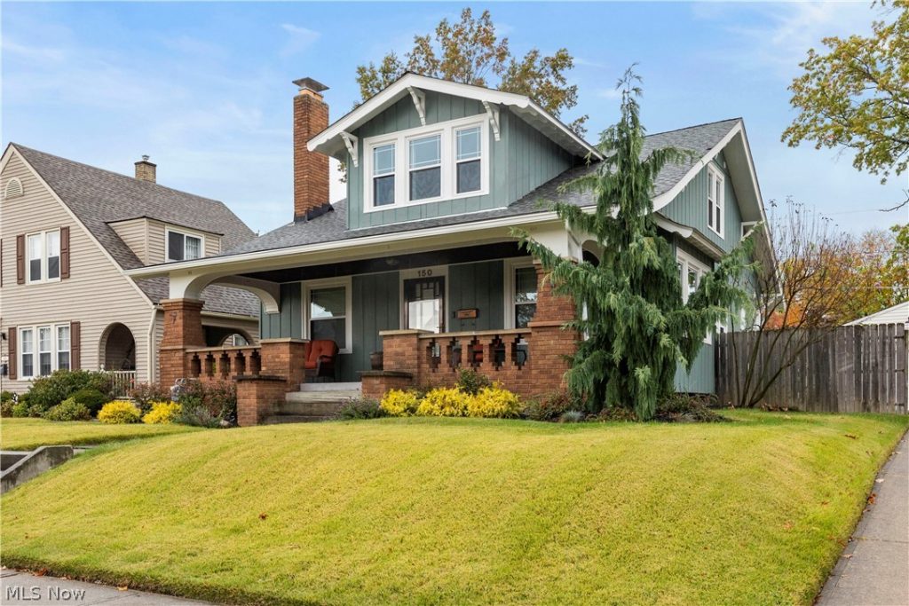 150 Denison Avenue, Elyria, OH