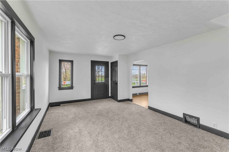 304 Union Street, Medina, OH - Photo 8