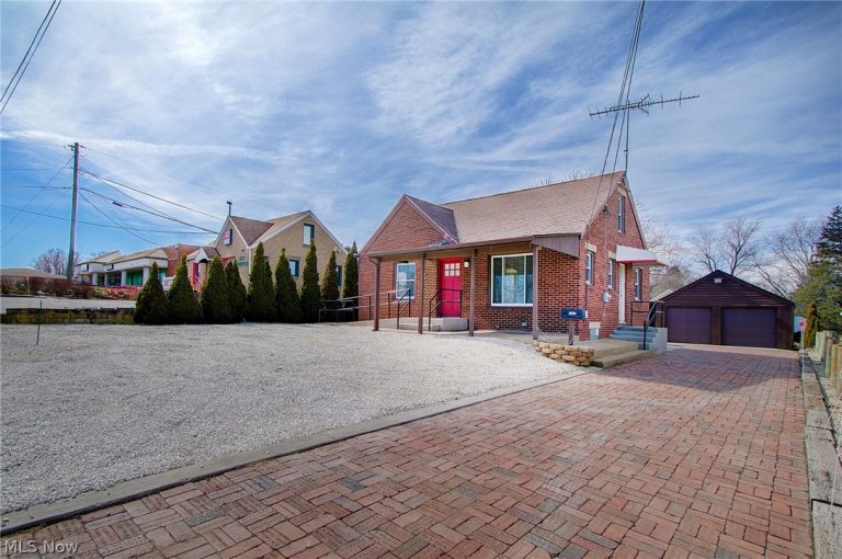 1933 Whipple Avenue, Canton, OH - Photo 2