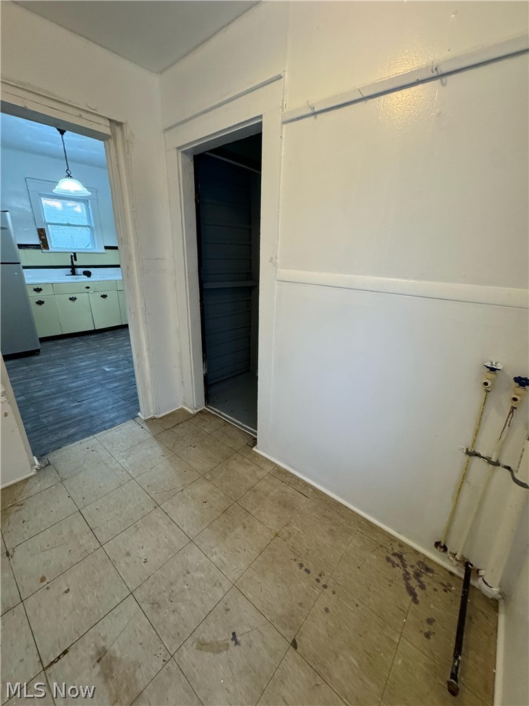 117 Kent Court, Akron, OH - Photo 4