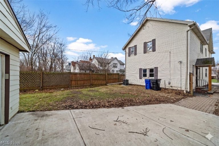 2723 Marvin Avenue, Cleveland, OH - Photo 3