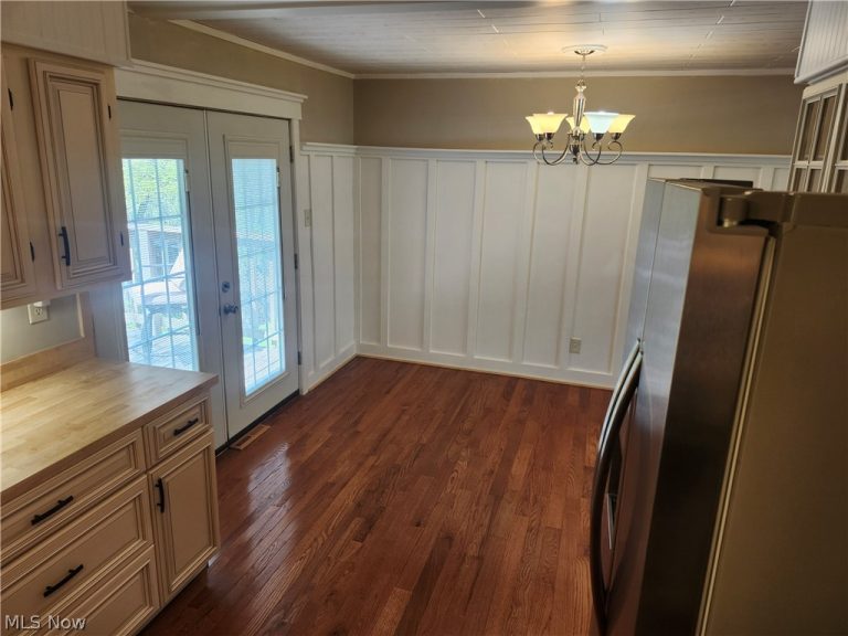 141 Sycamore Street, Mingo Junction, OH - Photo 8