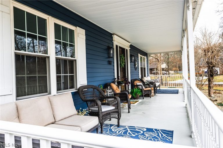 782 Windsor Drive, Mineral Wells, WV - Photo 5
