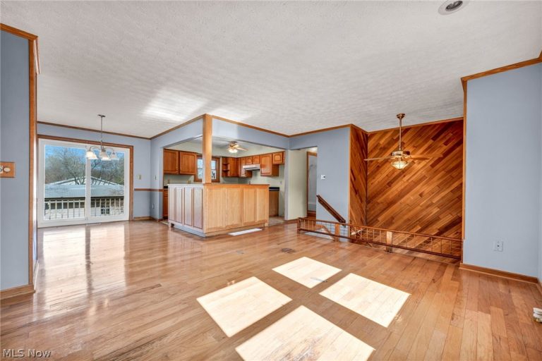 4795 Fishcreek Road, Stow, OH - Photo 8