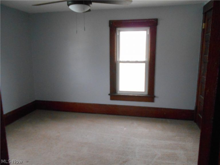 219 17th Street, Barberton, OH - Photo 8