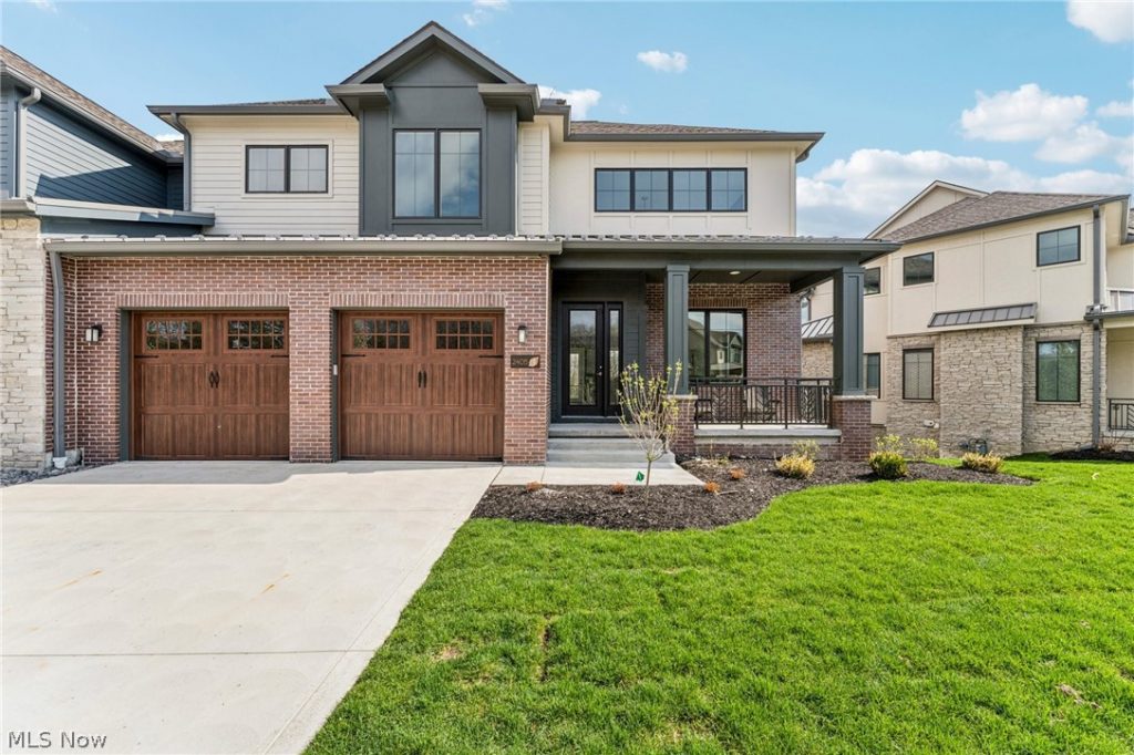 2405 Edgewood Trace, Pepper Pike, OH