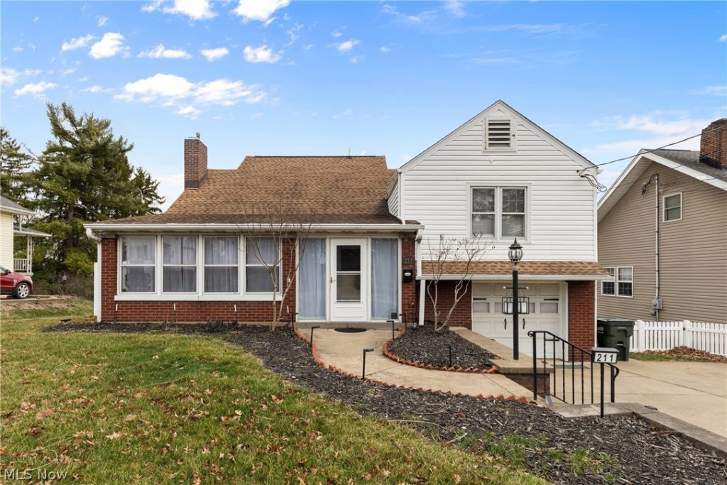 211 Marietta Street, St Clairsville, OH