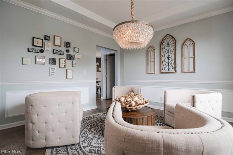 4307 Fall Lake Drive, Avon, OH - Photo 8