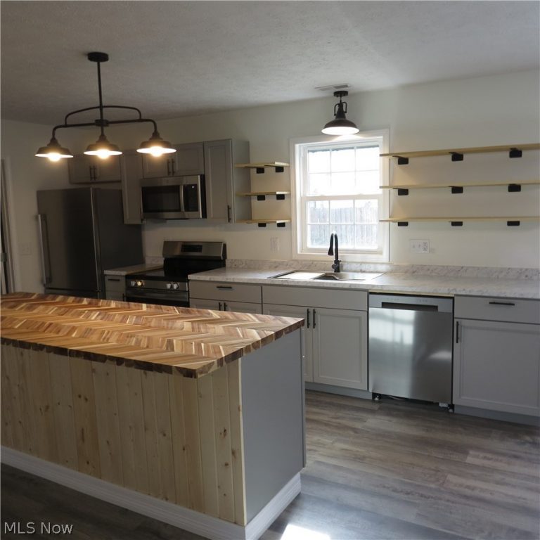 1487 Hillcrest Drive, Atwater, OH - Photo 6
