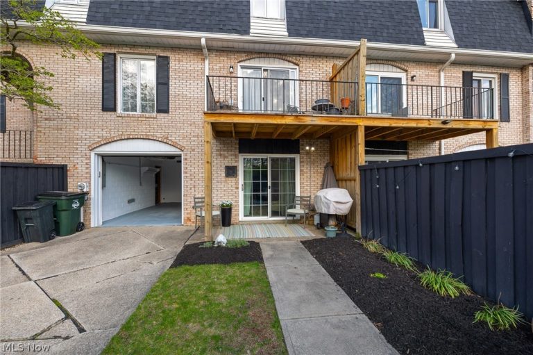 824 Chillicothe Road #5, Aurora, OH - Photo 4