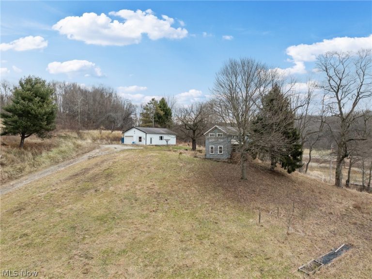 10801 Mardis Road, Kensington, OH - Photo 5